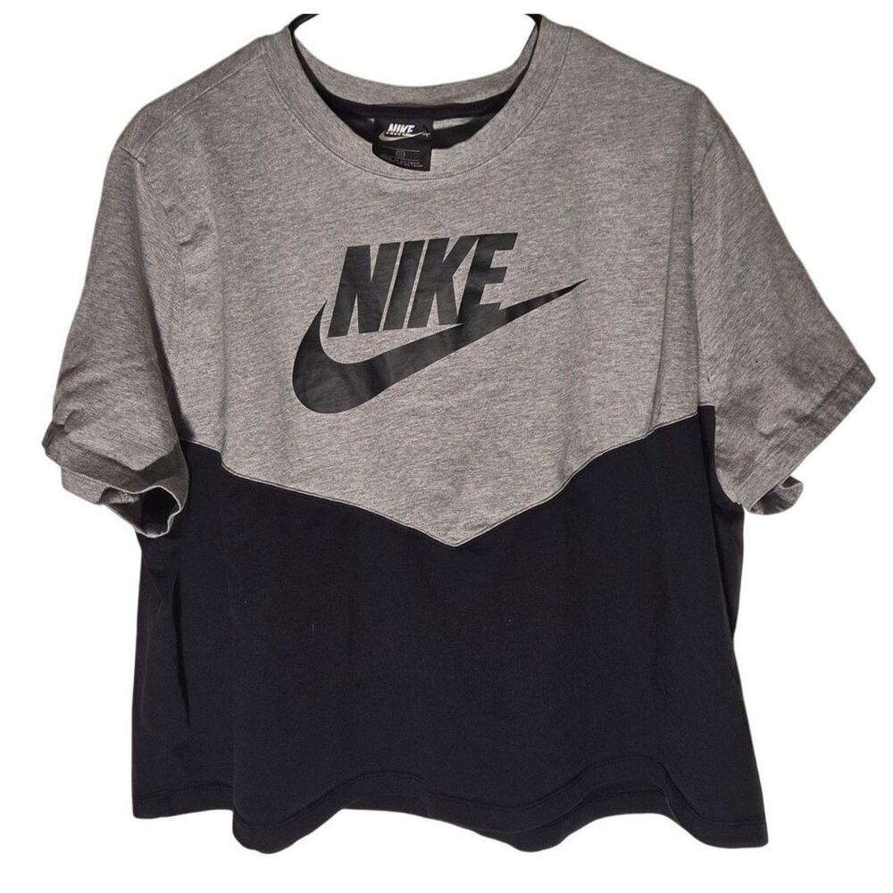 Nike Crop Top T-Shirts Grey and Black - Women's 2XL - Picture 2 of 8